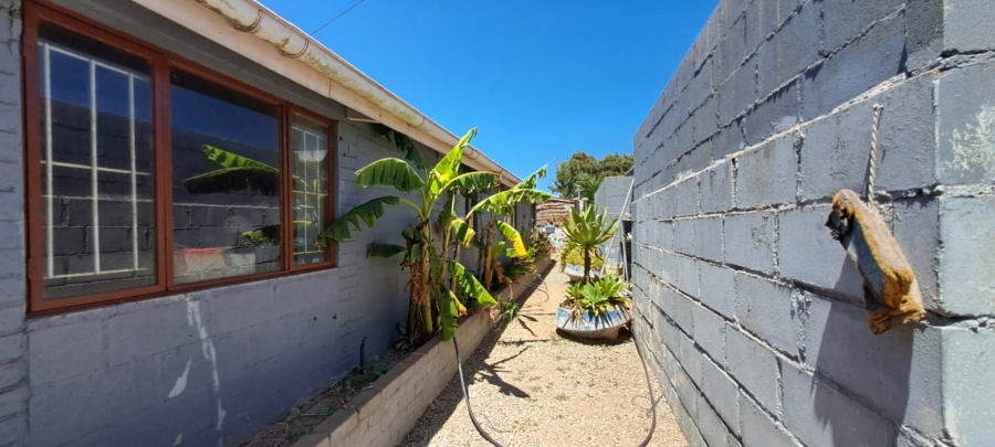 4 Bedroom Property for Sale in Vredenburg Western Cape